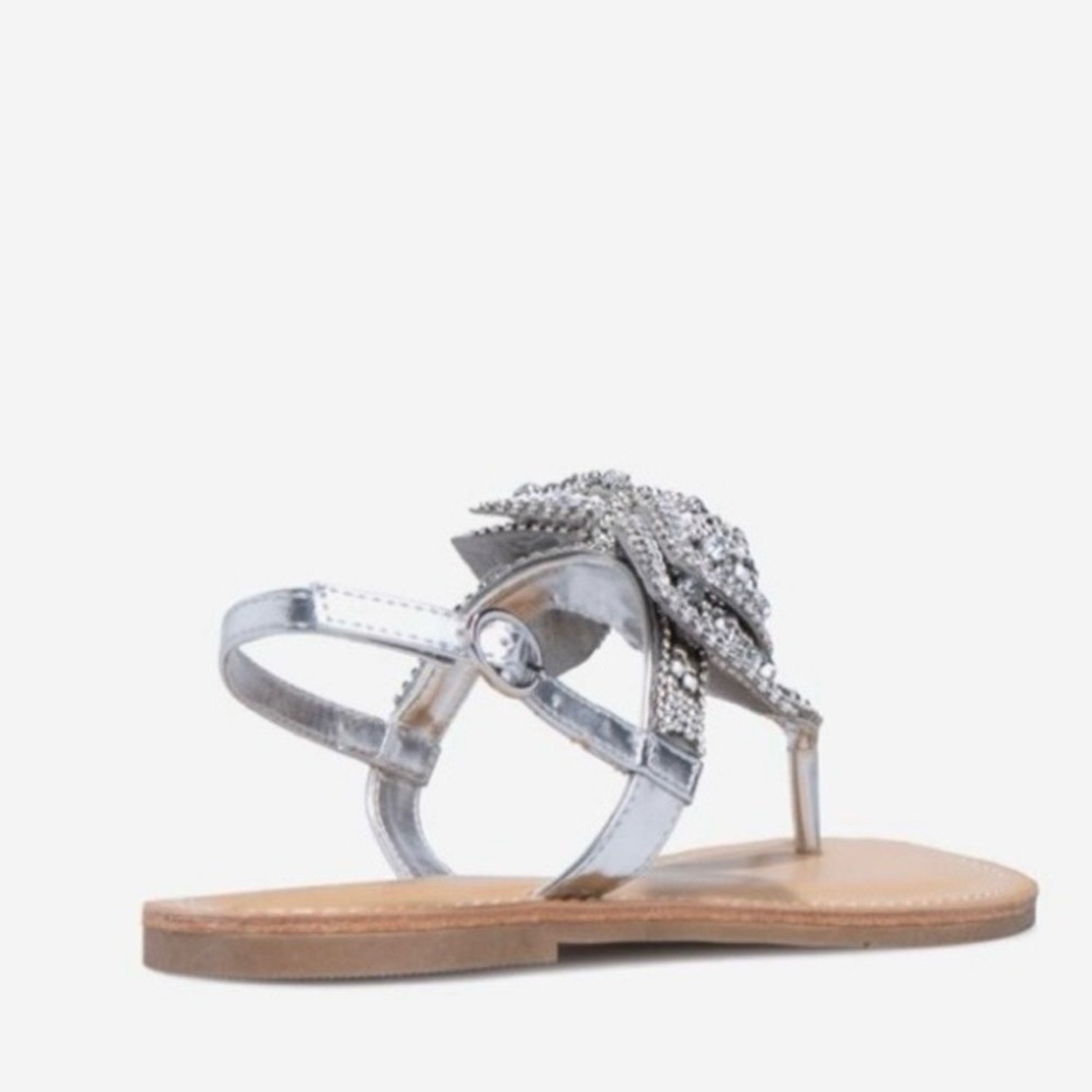 Sz 5.5 Terena Silver Flat Sandals NIB-9511 - Picture 5 of 7